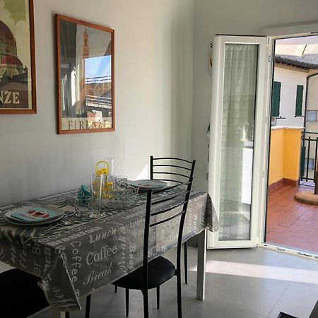 Appartamento Firenze Centro Amorino Con Terrazzo Florença Exterior foto