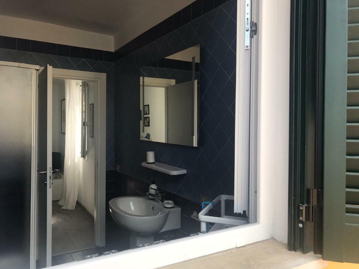 Appartamento Firenze Centro Amorino Con Terrazzo Florença Exterior foto