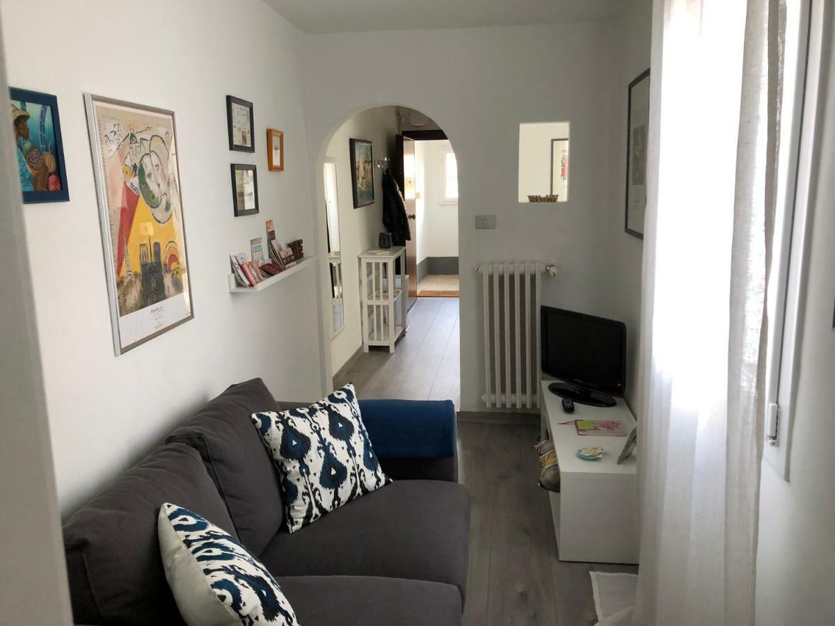 Appartamento Firenze Centro Amorino Con Terrazzo Florença Exterior foto