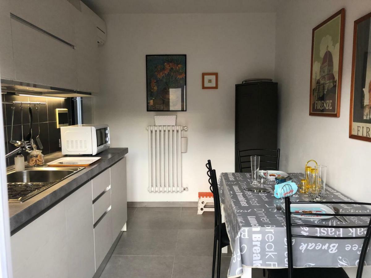 Appartamento Firenze Centro Amorino Con Terrazzo Florença Exterior foto