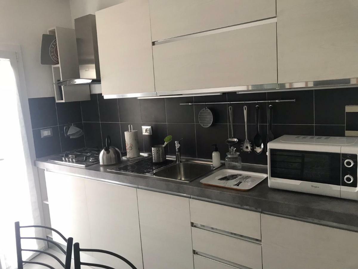 Appartamento Firenze Centro Amorino Con Terrazzo Florença Exterior foto