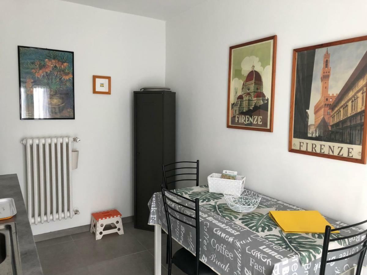 Appartamento Firenze Centro Amorino Con Terrazzo Florença Exterior foto