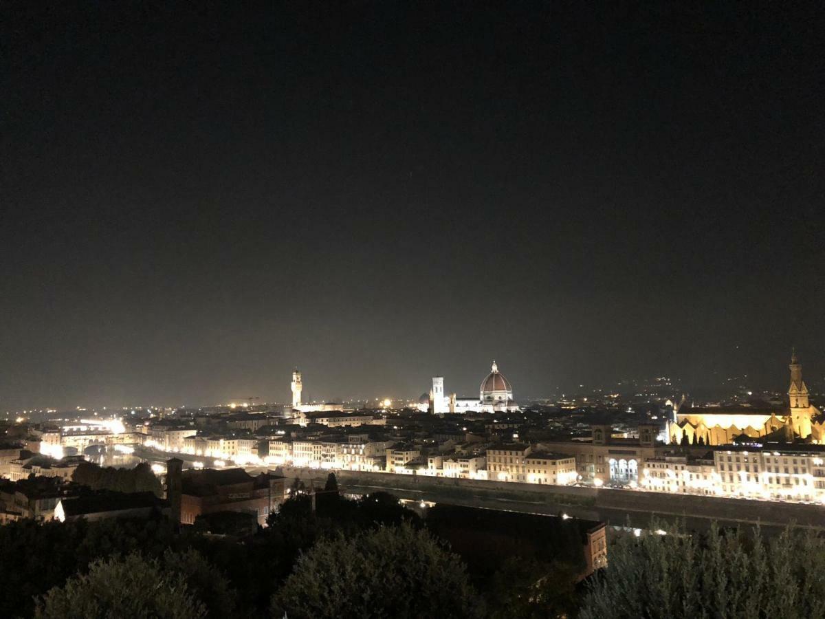 Appartamento Firenze Centro Amorino Con Terrazzo Florença Exterior foto